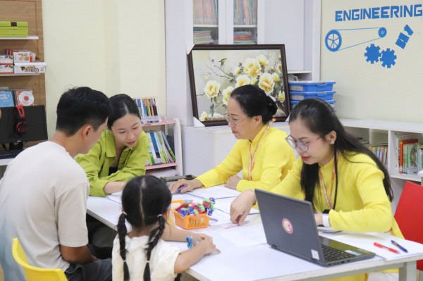 Sở GD-ĐT TP.HCM lưu ý khẩn với phụ huynh về đăng ký tuyển sinh đầu cấp