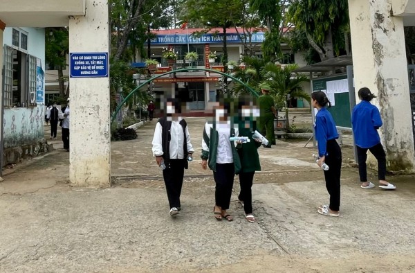 Sở GD-ĐT tỉnh Kon Tum đề nghị điều tra vụ lộ đề thi tuyển sinh lớp 10