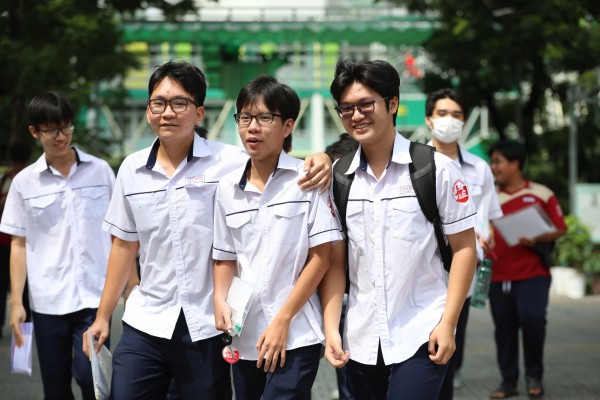 Số bài thi lớn nhất  trước nay, TP.HCM huy động 1.000 người chấm thi tốt nghiệp THPT