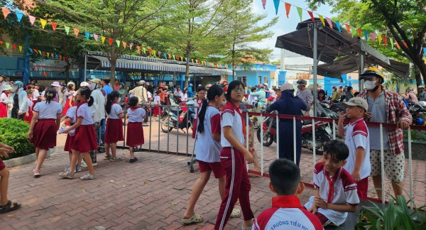 Sơ bộ kết quả điều tra ngộ độc thực phẩm tại Trường tiểu học Bình Quới Tây