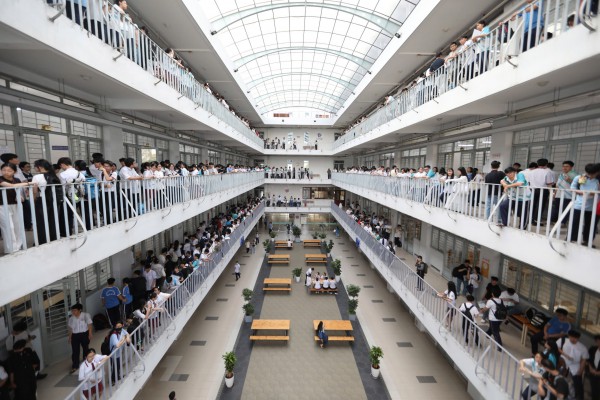 Số thí sinh dự thi tranh suất sớm vào đại học cao kỷ lục Số thí sinh dự thi tranh suất sớm vào đại học cao kỷ lục