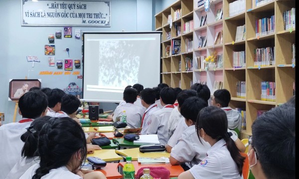 TP.HCM: Nhiều trường thay đổi giờ về để ứng phó với bão Kalmaegi và triều cường TP.HCM: Nhiều trường thay đổi giờ về để ứng phó với bão Kalmaegi và triều cường