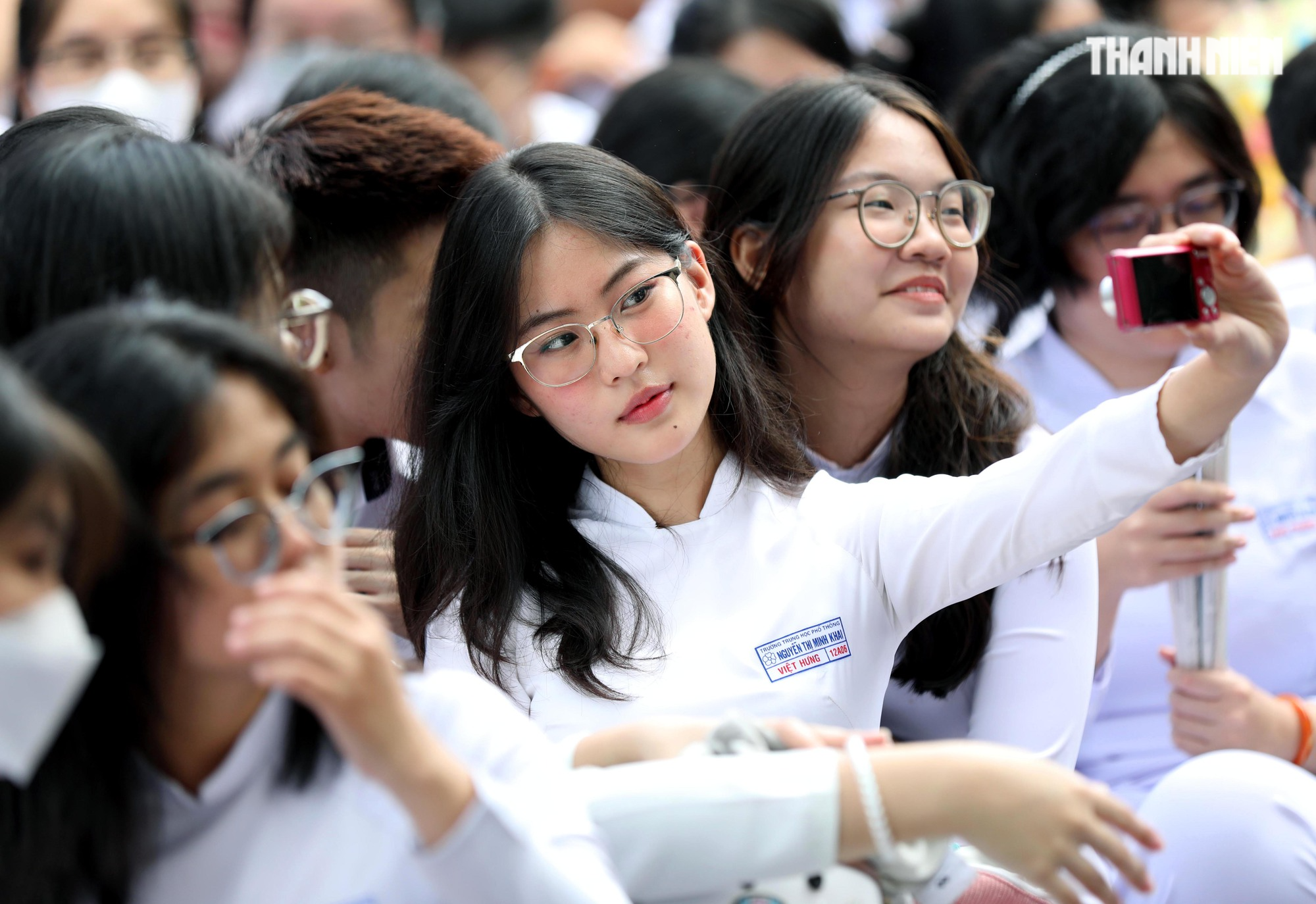 TP.HCM: Nữ sinh ngôi trường 110 tuổi rạng ngời trong ngày khai giảng TP.HCM: Nữ sinh ngôi trường 110 tuổi rạng ngời trong ngày khai giảng