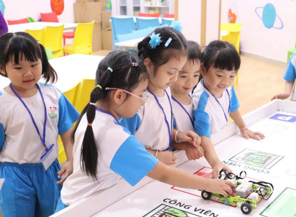 TP.HCM lấy ý kiến đánh giá của phụ huynh về trường công lập