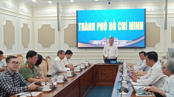 TP.HCM lên phương án vận chuyển đề thi, bài thi tốt nghiệp THPT bằng đường hàng không