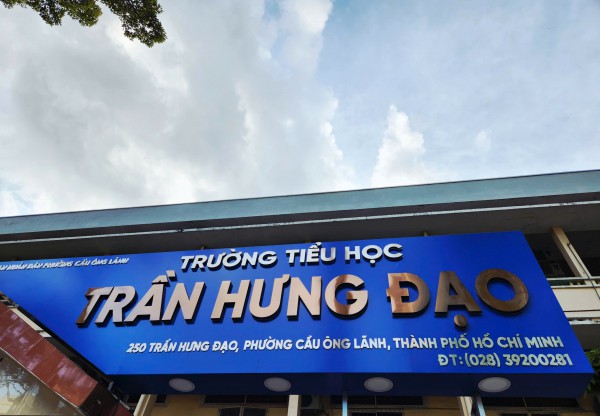 TP.HCM sau sáp nhập: Biển tên trường học 'thay áo mới', cập nhật phường, xã TP.HCM sau sáp nhập: Biển tên trường học 'thay áo mới', cập nhật phường, xã