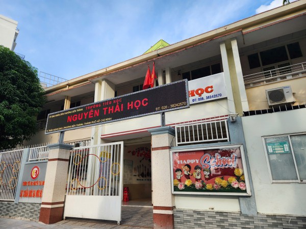 TP.HCM sau sáp nhập: Biển tên trường học 'thay áo mới', cập nhật phường, xã TP.HCM sau sáp nhập: Biển tên trường học 'thay áo mới', cập nhật phường, xã