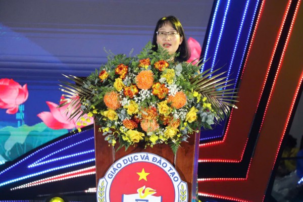 TP.HCM tôn vinh 50 nhà giáo điển hình tiêu biểu trong 50 năm đổi mới giáo dục