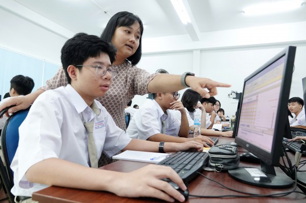 TP.HCM trả lương dạy thêm giờ cho giáo viên bằng 150% chính khóa