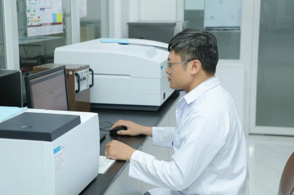 Tăng mạnh chính sách thu hút giáo sư, phó giáo sư