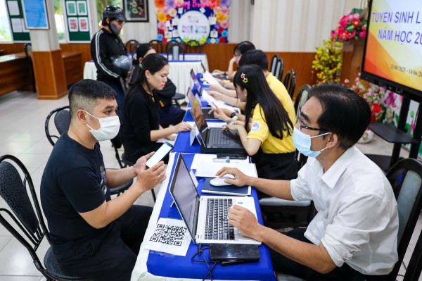 Thắc mắc phân tuyến lớp 1 TP.HCM: Thế nào là trường 'gần nhà'? Thắc mắc phân tuyến lớp 1 TP.HCM: Thế nào là trường 'gần nhà'?