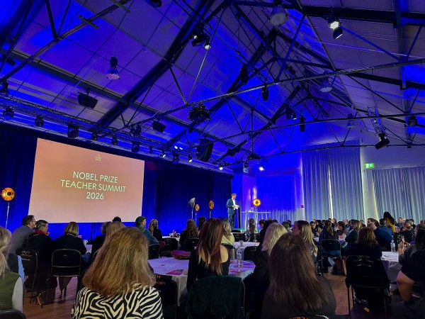 Thầy cô Việt Nam tại Hội nghị thượng đỉnh giáo viên Nobel