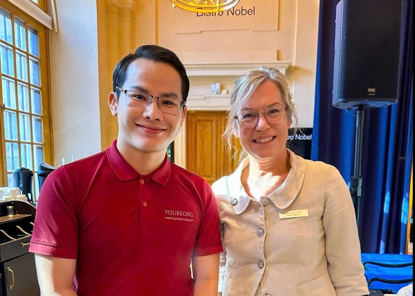 Thầy cô Việt Nam tại Hội nghị thượng đỉnh giáo viên Nobel