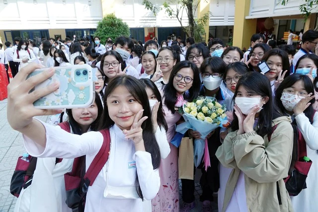 Thầy cô hạnh phúc - quốc gia hạnh phúc