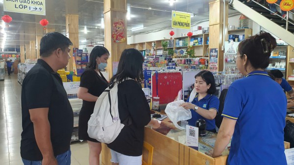 Thế hệ 'không một xu dính túi'