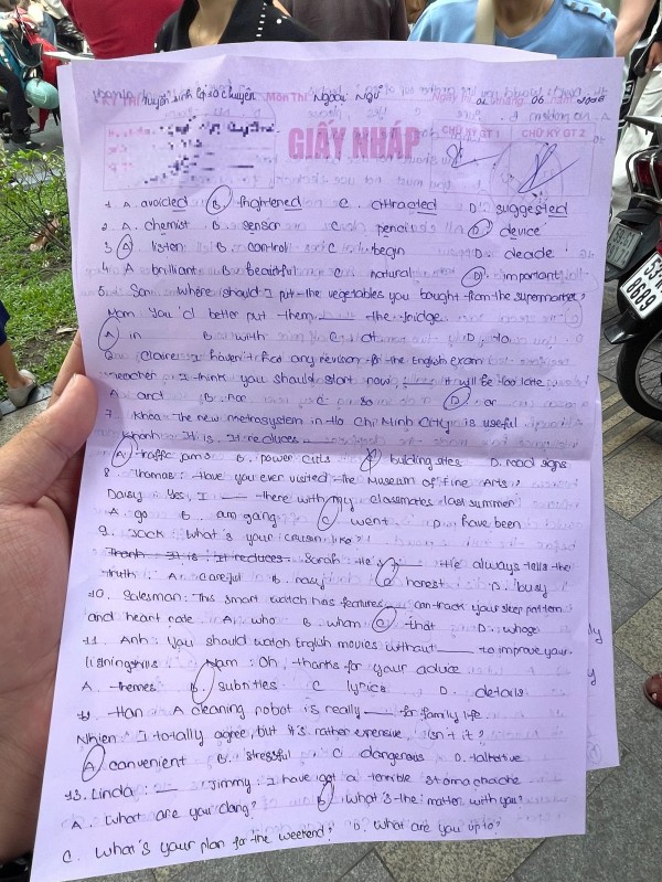 Thi lớp 10 TP.HCM: Tiếng Anh làm trong 30 phút, phần nào thí sinh thấy khó?