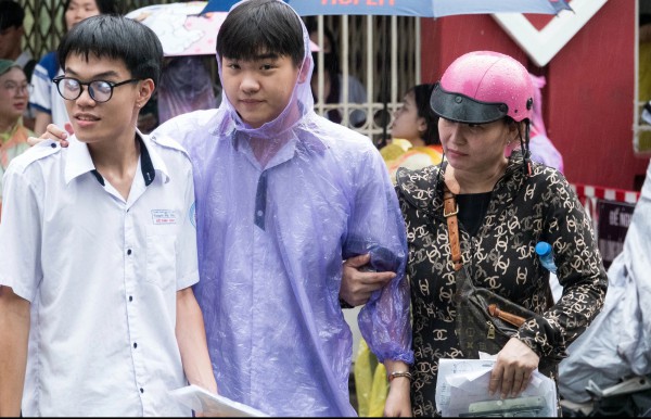 Thí sinh sốc vì đề toán thi tốt nghiệp THPT ‘đọc vô không biết làm’ Thí sinh sốc vì đề toán thi tốt nghiệp THPT ‘đọc vô không biết làm’