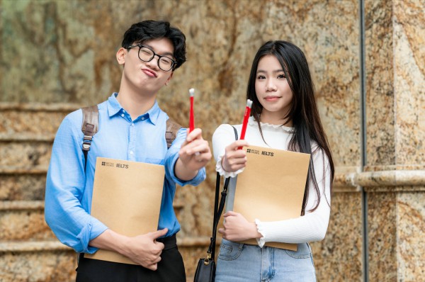 Thí sinh thi IELTS, không cần điểm cao vẫn có thể nhận giải tới 50 triệu đồng