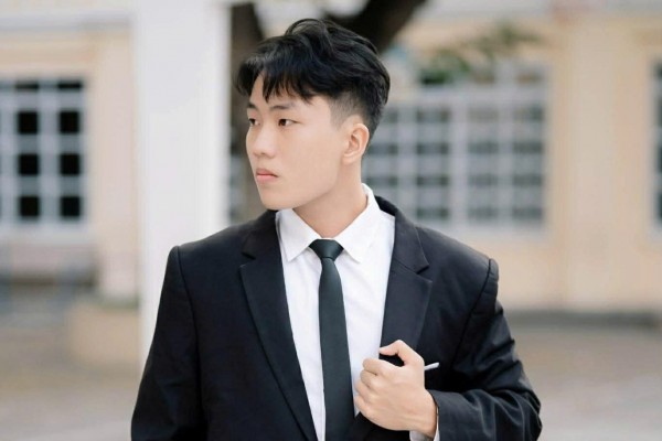 Thí sinh thi đánh giá năng lực đợt 2 đông kỷ lục, nên ôn luyện ra sao?