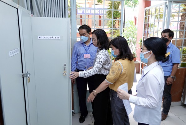Thi tốt nghiệp THPT 2023: Đề thi phải chính xác, chặn gian lận công nghệ cao