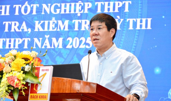 Thi tốt nghiệp THPT 2025: Cảnh giác gian lận bằng AI Thi tốt nghiệp THPT 2025: Cảnh giác gian lận bằng AI