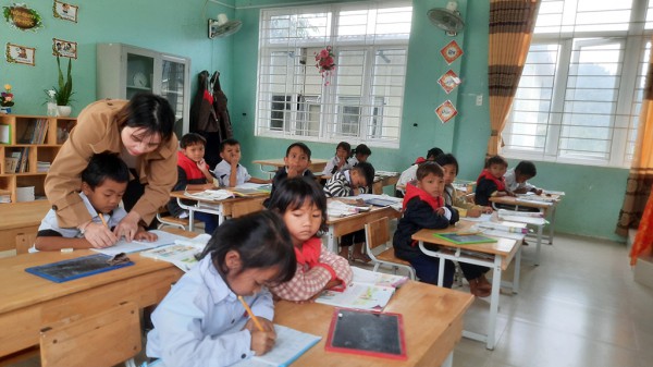 Thiếu giáo viên trầm trọng ở Quảng Nam