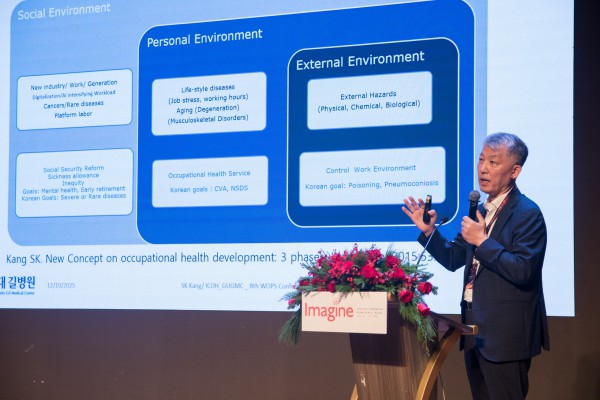 Thời AI, người trẻ đi làm chịu nhiều áp lực hơn, làm sao cải thiện? Thời AI, người trẻ đi làm chịu nhiều áp lực hơn, làm sao cải thiện?