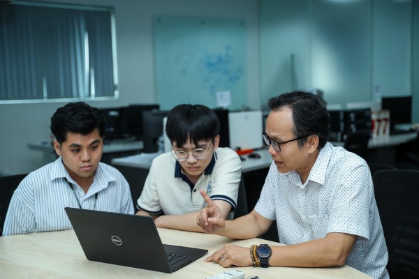 Thông tin 'nóng' về nhu cầu nhân lực các ngành công nghệ Thông tin 'nóng' về nhu cầu nhân lực các ngành công nghệ