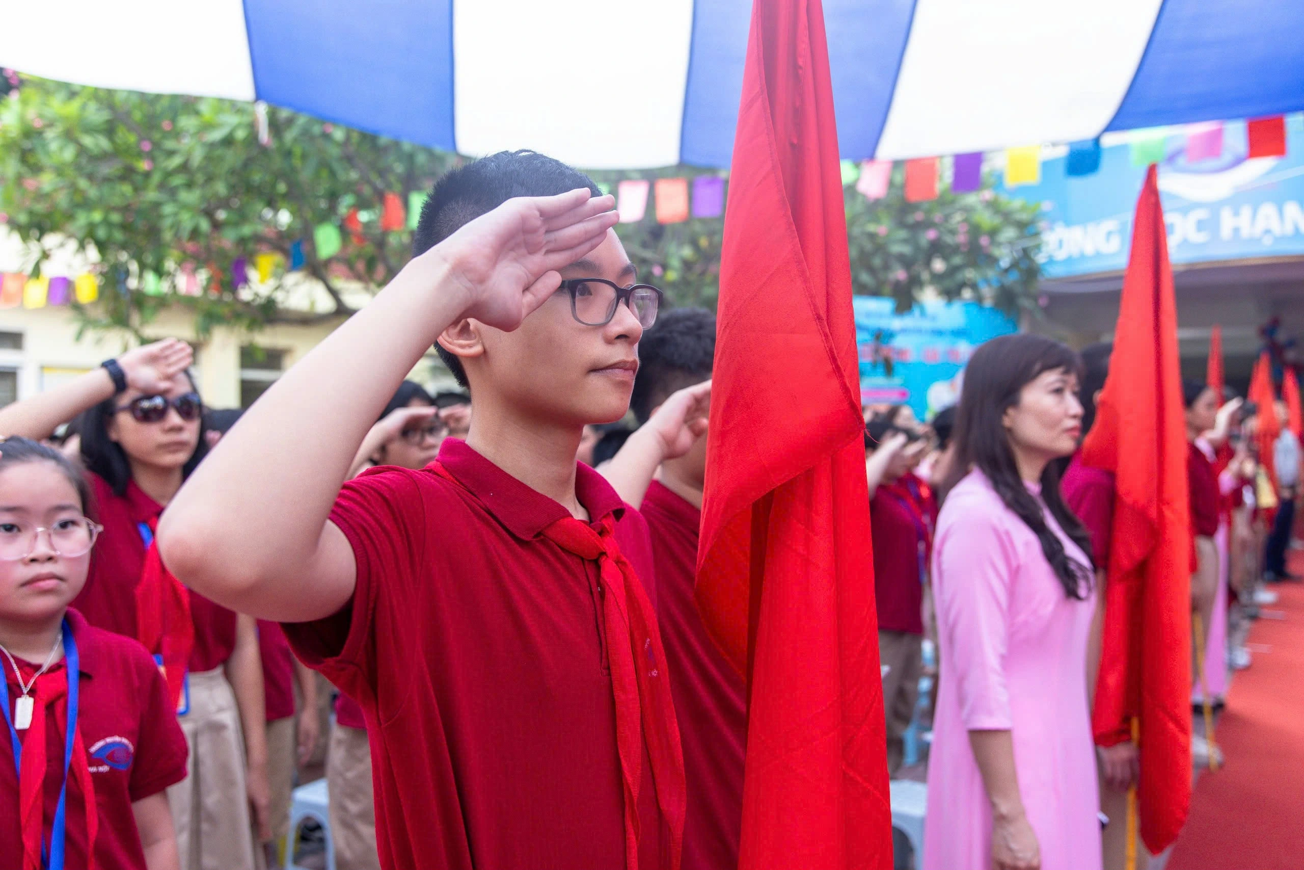 Thủ tướng dự lễ khai giảng tại ngôi trường đặc biệt Nguyễn Đình Chiểu