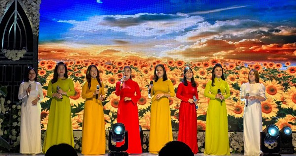 Thừa Thiên - Huế: 127 giáo viên bỏ việc, khó tuyển bổ sung cho năm học mới