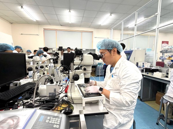 Tiêu chuẩn nghề nghiệp giảng viên trường ĐH ngoài công lập có khác trường công? Tiêu chuẩn nghề nghiệp giảng viên trường ĐH ngoài công lập có khác trường công?