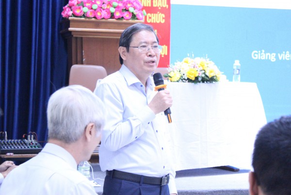 Tổng chủ biên SGK: Nhiều học sinh không thuộc nổi 1 câu Truyện Kiều, Bình Ngô đại cáo!