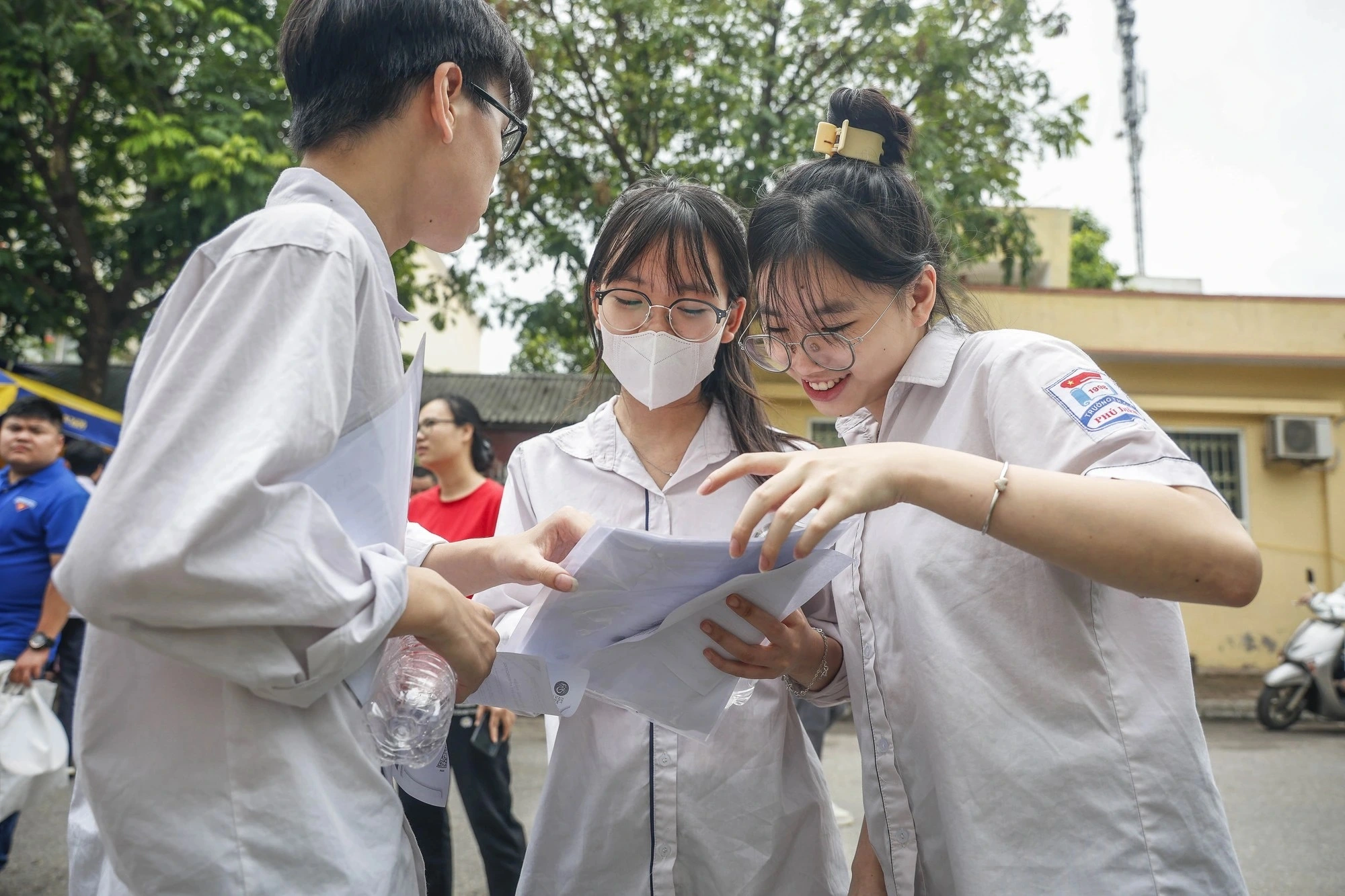 Tranh luận sôi nổi về môn thi thứ 3 vào lớp 10