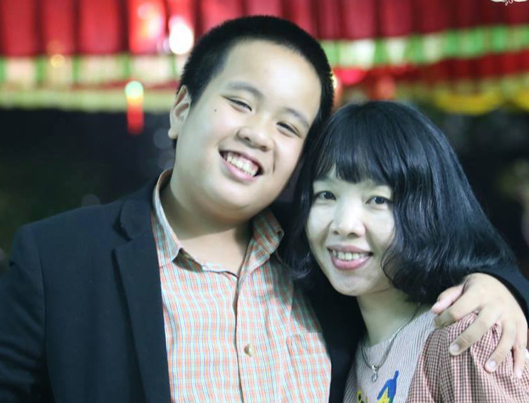 Tranh luan ve viec co giao tat tre vi viet bang tay trai hinh anh 1