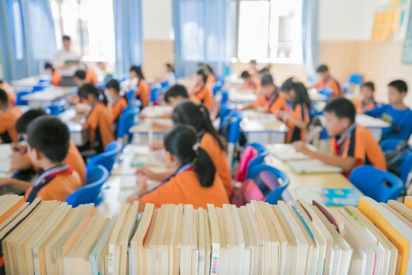 Trung Quốc thí điểm bỏ thi lớp 10 với mô hình mới