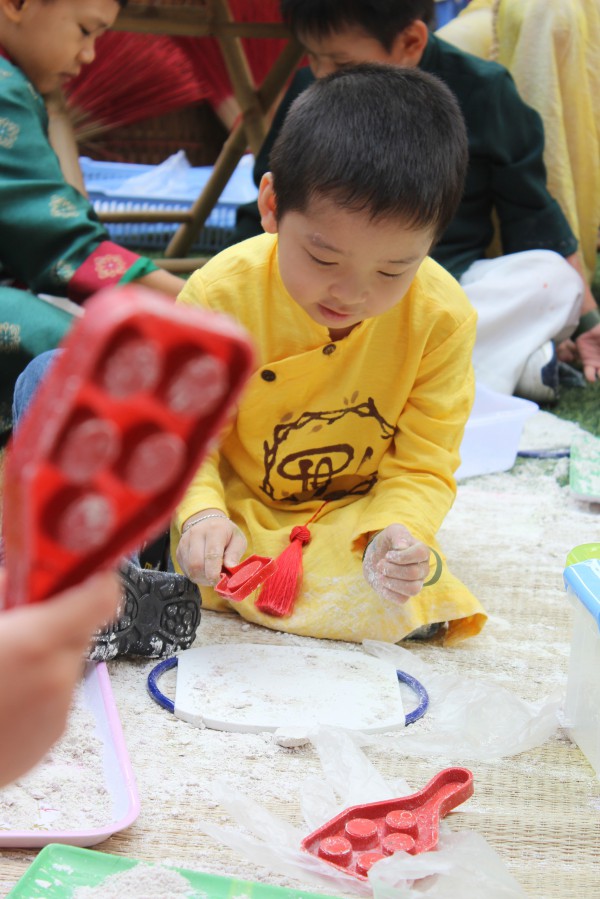 Trước kỳ nghỉ Tết Nguyên đán 2026: Trường học TP.HCM nhộn nhịp hội xuân