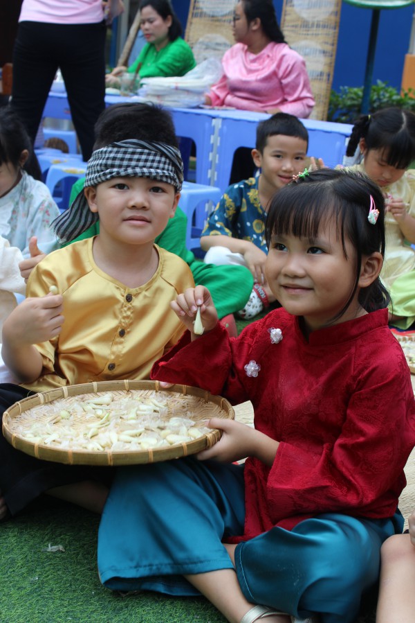 Trước kỳ nghỉ Tết Nguyên đán 2026: Trường học TP.HCM nhộn nhịp hội xuân