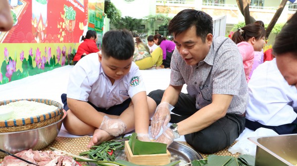 Trước kỳ nghỉ Tết Nguyên đán 2026: Trường học TP.HCM nhộn nhịp hội xuân