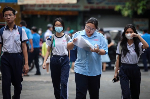 Trường Phổ thông Năng khiếu công bố cấu trúc và đề thi minh họa thi lớp 10