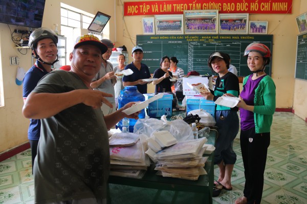 Trường THPT Lê Trung Kiên tan hoang sau lũ, nỗi lo an toàn cho học sinh Trường THPT Lê Trung Kiên tan hoang sau lũ, nỗi lo an toàn cho học sinh