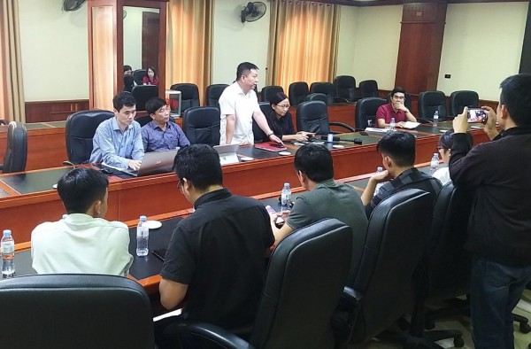 Trường THPT chuyên ĐH Vinh thông tin vụ nữ sinh tự tử nghi bạo lực học đường