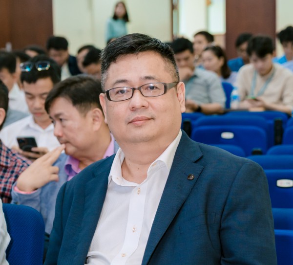 Trường ĐH Công nghệ thông tin TP.HCM chính thức có hiệu trưởng mới Trường ĐH Công nghệ thông tin TP.HCM chính thức có hiệu trưởng mới