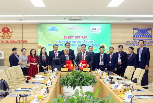 Trường ĐH Cửu Long tăng cường gắn kết với tổ chức, doanh nghiệp Trường ĐH Cửu Long tăng cường gắn kết với tổ chức, doanh nghiệp