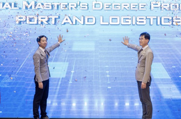 Trường ĐH Giao thông vận tải TP.HCM đào tạo thạc sĩ song bằng về cảng và logistics Trường ĐH Giao thông vận tải TP.HCM đào tạo thạc sĩ song bằng về cảng và logistics