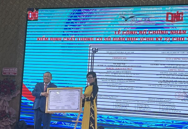 Trường ĐH Nam Cần Thơ đạt kiểm định chất lượng chu kỳ 2 Trường ĐH Nam Cần Thơ đạt kiểm định chất lượng chu kỳ 2
