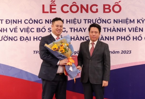 Trường ĐH Ngân hàng TP.HCM có hiệu trưởng 44 tuổi