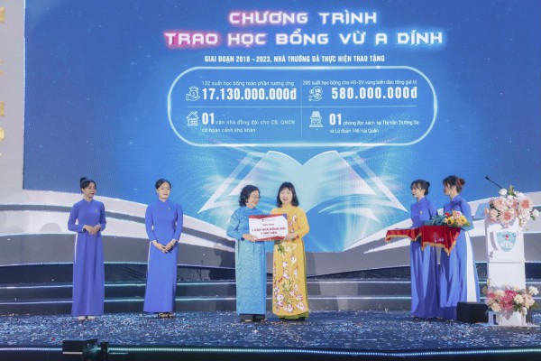 Trường ĐH Nguyễn Tất Thành: 25 năm đồng hành cùng hệ thống giáo dục Việt Nam