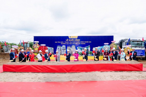 Trường ĐH Nguyễn Tất Thành: Kiến tạo môi trường học tập, nâng cao chất lượng giáo dục Trường ĐH Nguyễn Tất Thành: Kiến tạo môi trường học tập, nâng cao chất lượng giáo dục