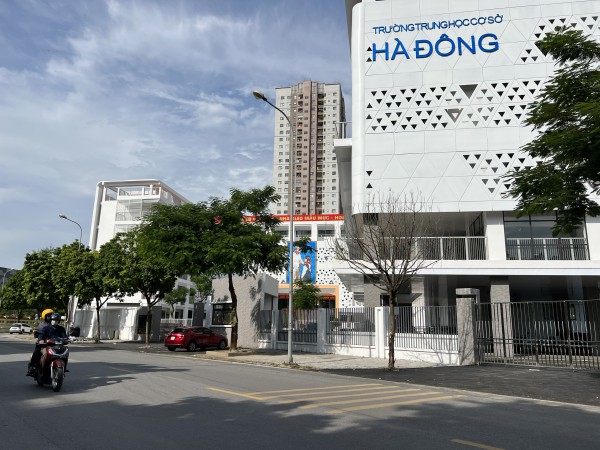 Trường học cạnh cơ sở điều trị cho 200 người nghiện, phụ huynh, nhà trường bất an