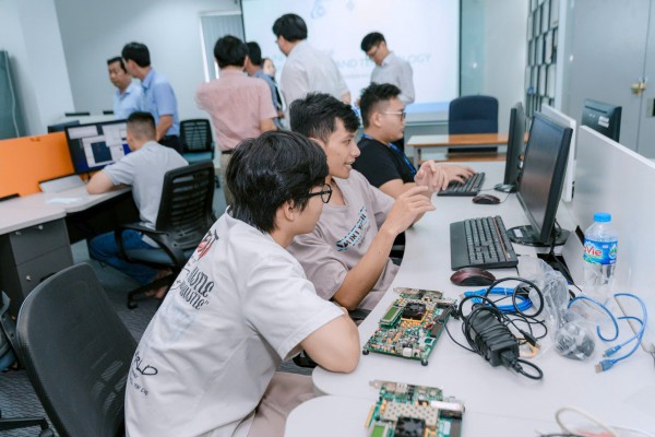 Trường thành viên đầu tiên ĐH Quốc gia TP.HCM công bố kết quả xét tuyển thẳng 2025 Trường thành viên đầu tiên ĐH Quốc gia TP.HCM công bố kết quả xét tuyển thẳng 2025